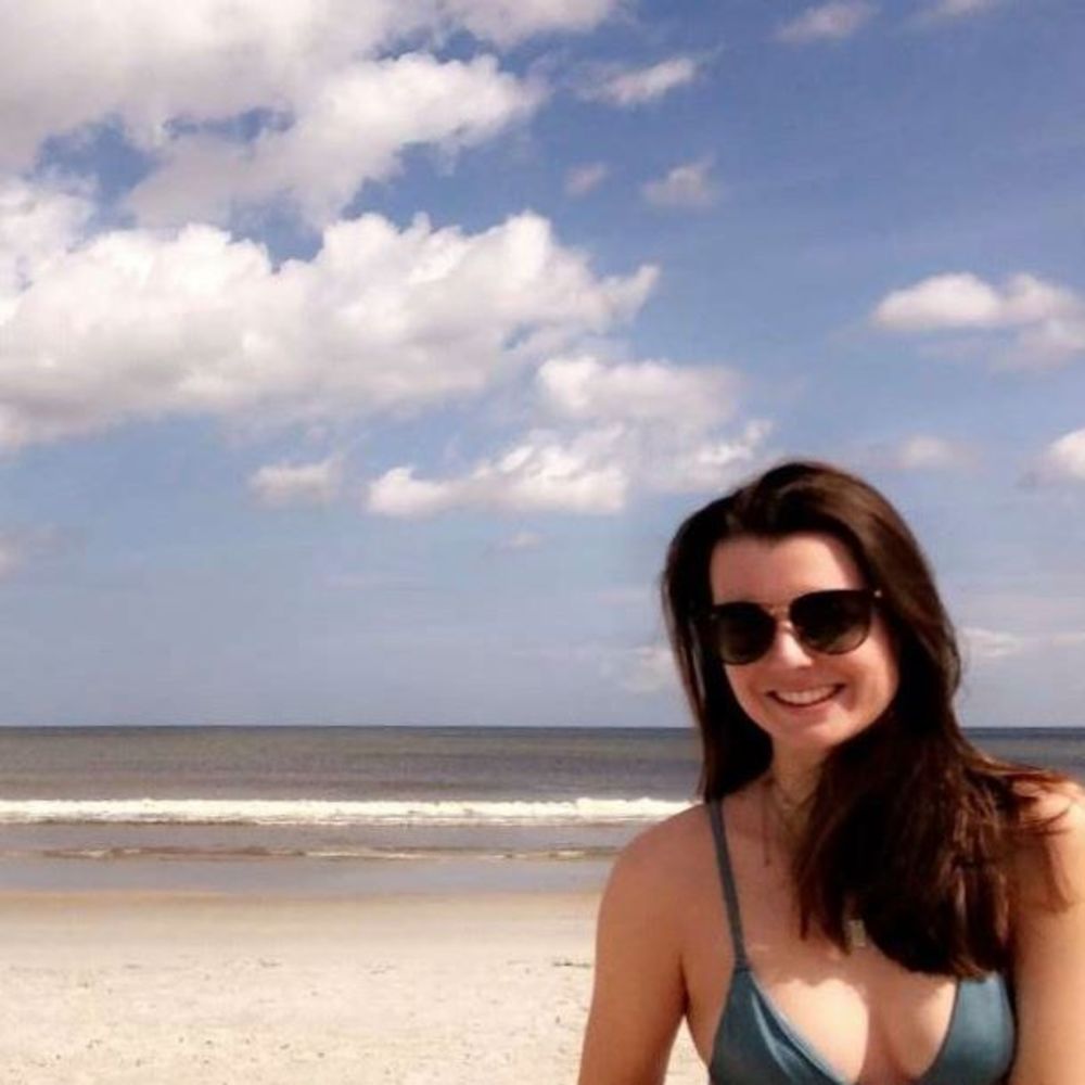 Meet your Posher, Caroline